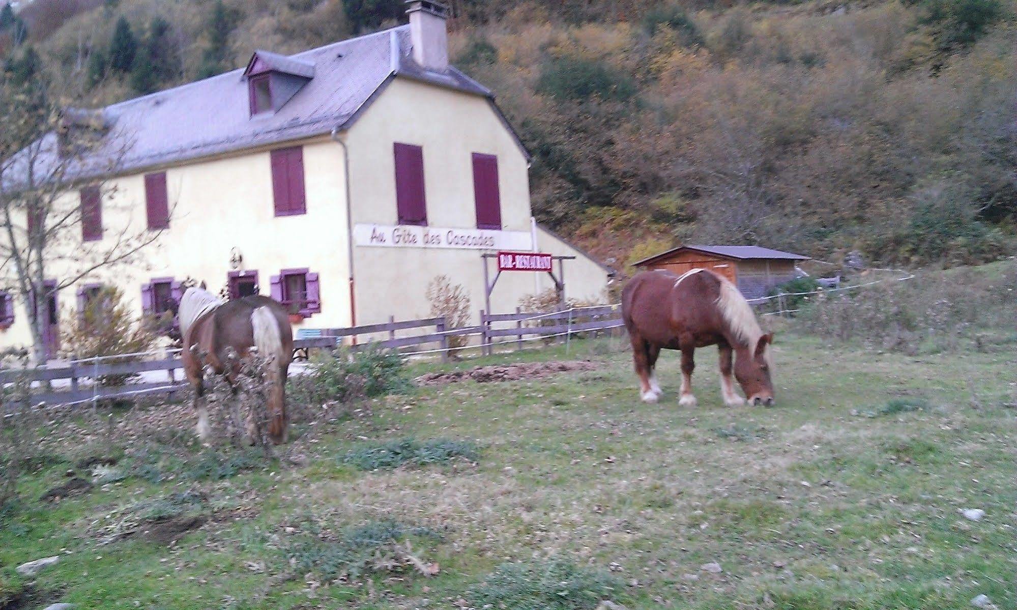 Gite Auberge Les Cascades La Mongie Ngoại thất bức ảnh